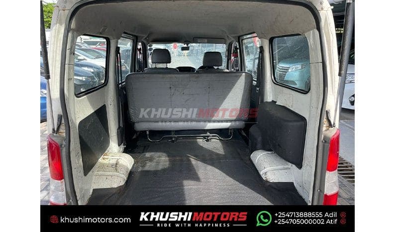 2014 Toyota Townace image-2