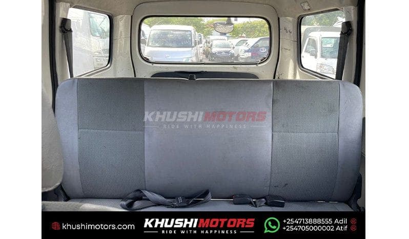 2014 Toyota Townace image-12