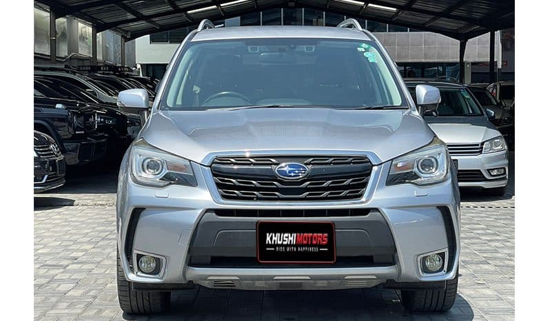 2015 Subaru Forester Xt image-1