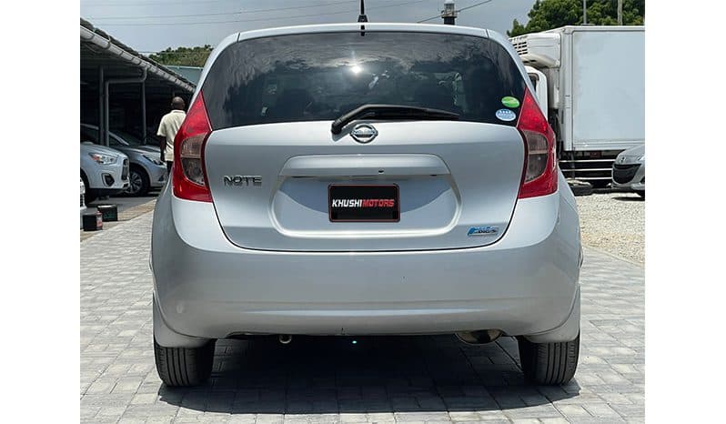 2015 Nissan Note image-3