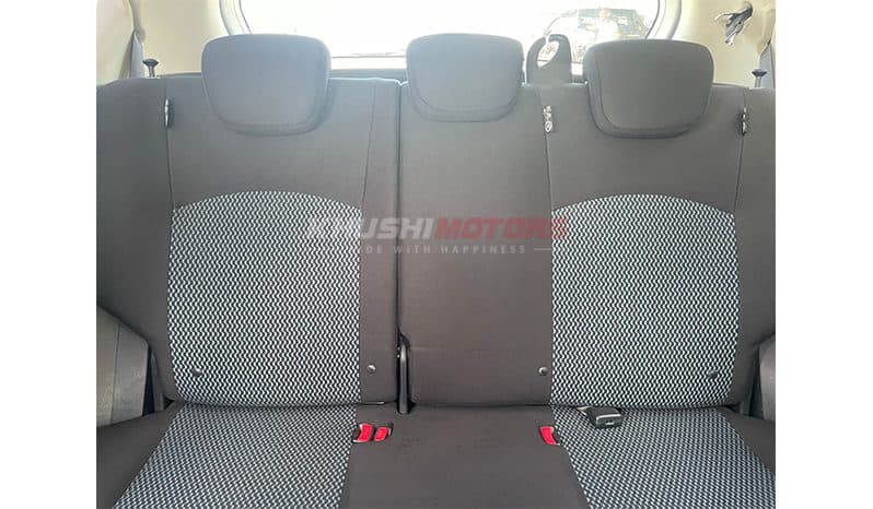 2015 Nissan Note image-6