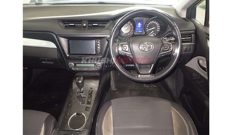 2016 Toyota Avensis image-5