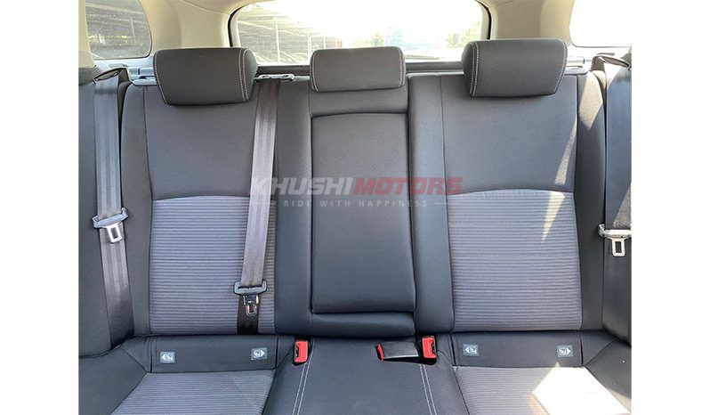 2016 Toyota Avensis image-15