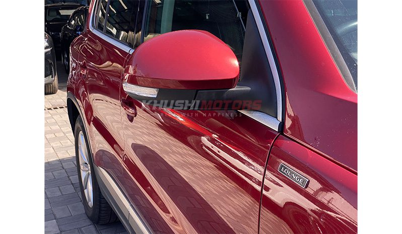 2016 Volkswagen Tiguan image-10