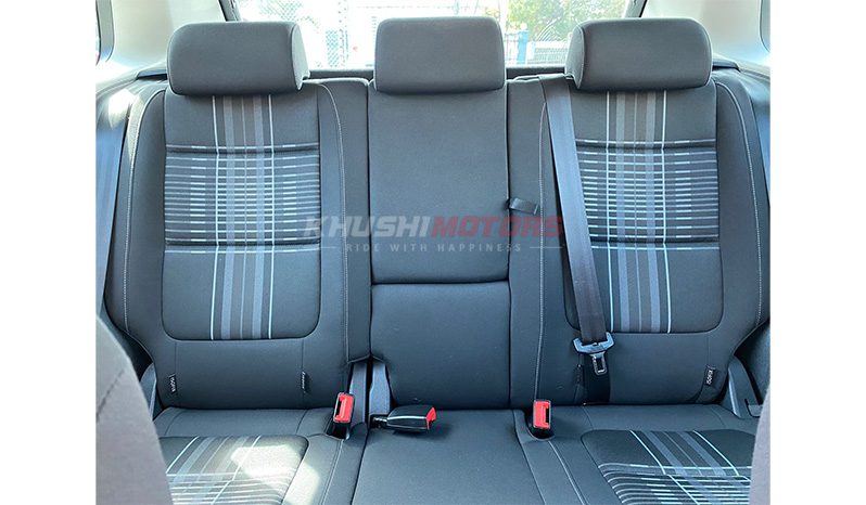2016 Volkswagen Tiguan image-13