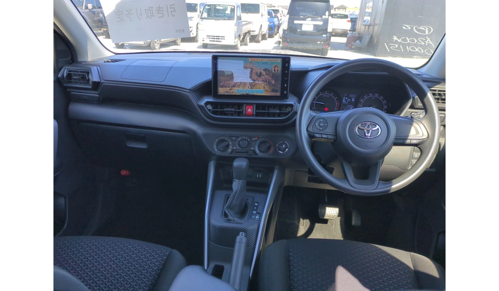 2019 Toyota Raize XS image-8