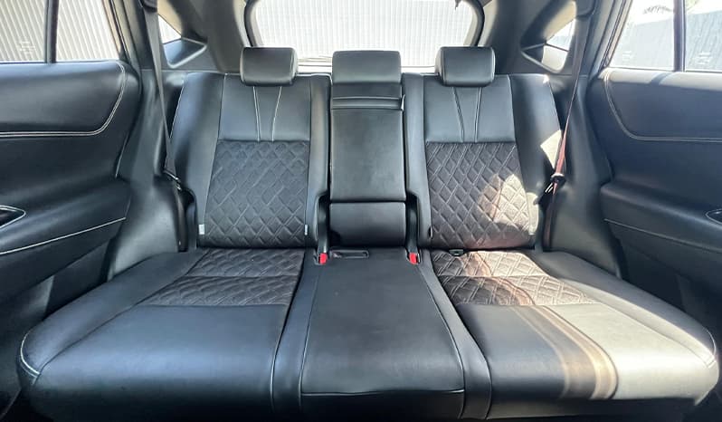 2015 Toyota Harrier image-29