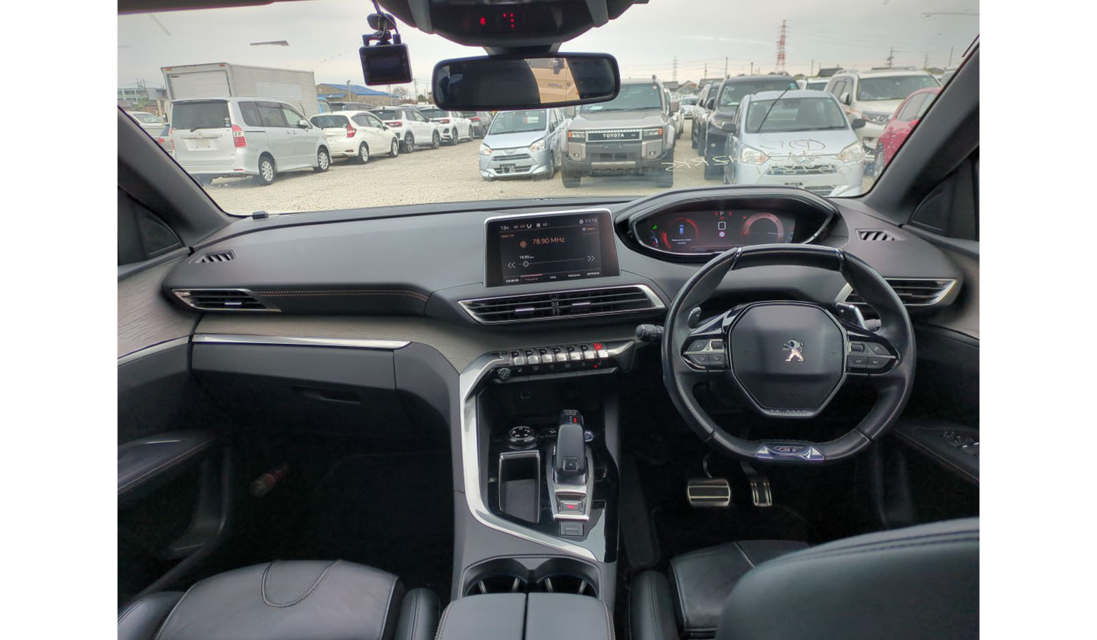 2019 Peugeot 3008 GT Blue HDi image-6