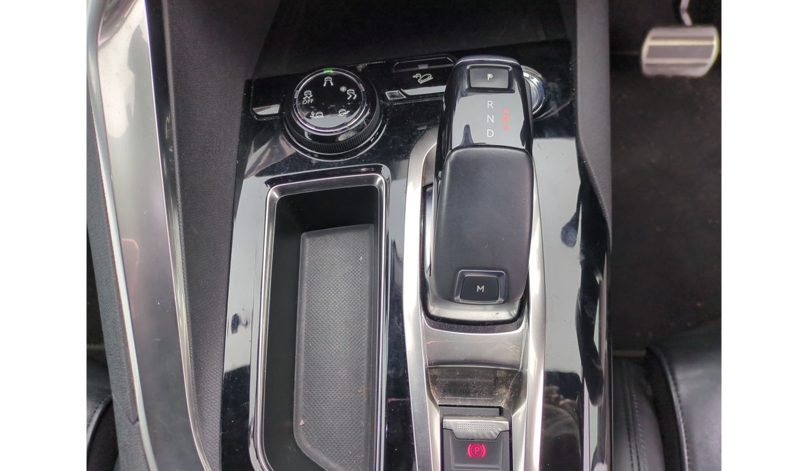 2019 Peugeot 3008 GT Blue HDi image-8