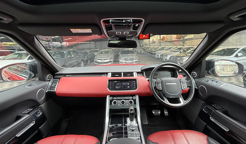 2016 Land Rover Range Rover Sport HST Sport image-13