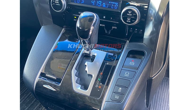 2017 Toyota Vellfire 2.5 Z image-12