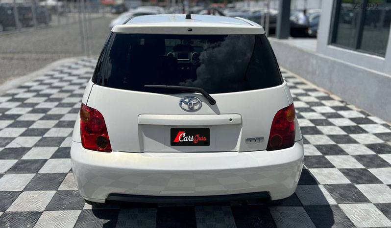 2004 Toyota IST image-21