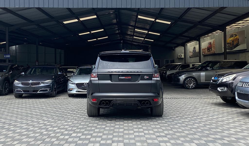 2017 Land Rover Range Rover Sport SVR image-5
