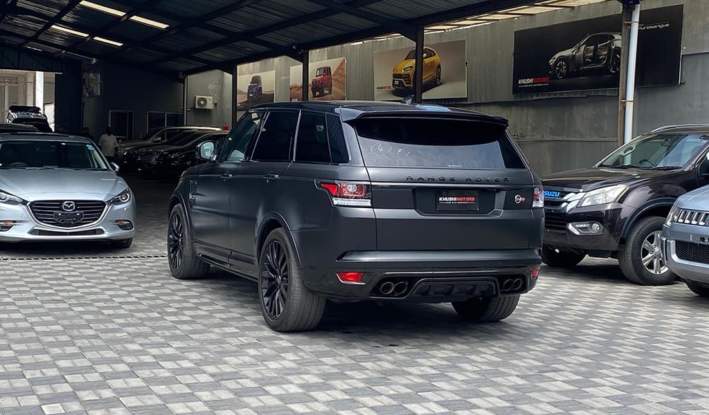 2017 Land Rover Range Rover Sport SVR image-6