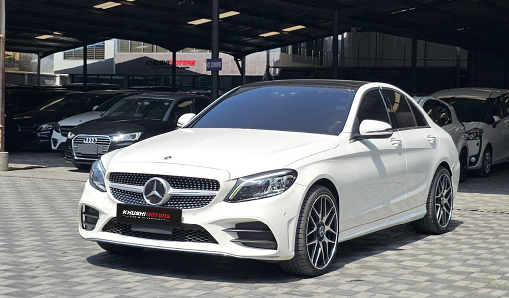 2018 Mercedes-Benz C-Class C220 image-3