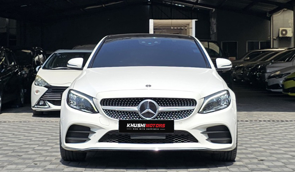 2018 Mercedes-Benz C-Class C220 image-5