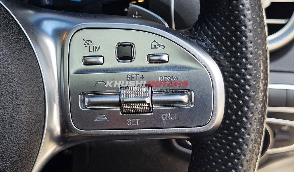 2018 Mercedes-Benz C-Class C220 image-16
