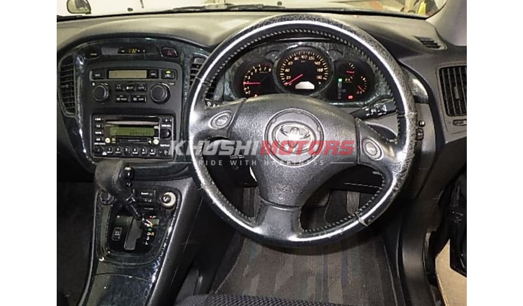 2004 Toyota Kluger image-6