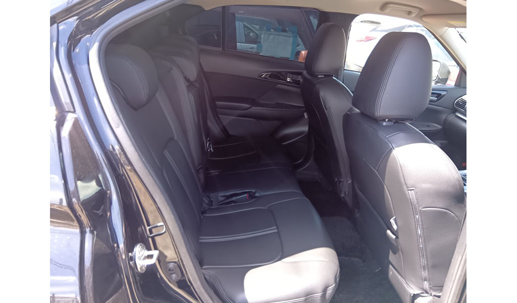2019 Mitsubishi Eclipse Cross Black Edition image-8
