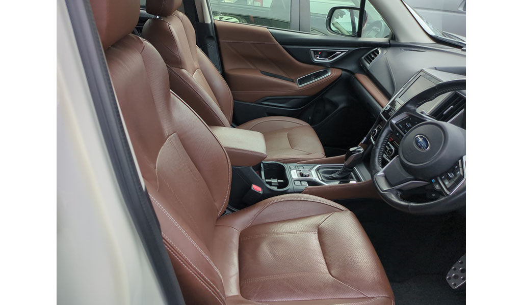2018 Subaru Forester Advanced image-2