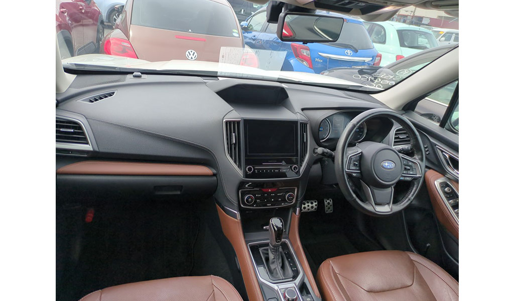 2018 Subaru Forester Advanced image-9