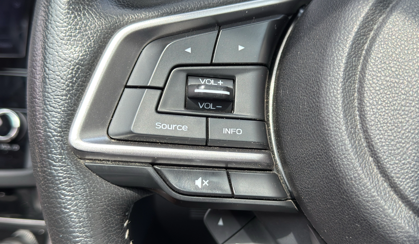2018 Subaru Forester Advanced image-19