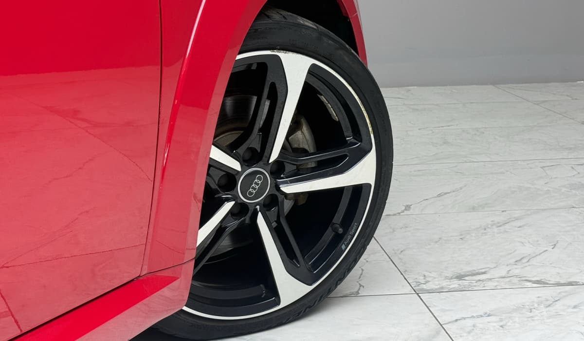 2018 Audi TT Coupe image-23