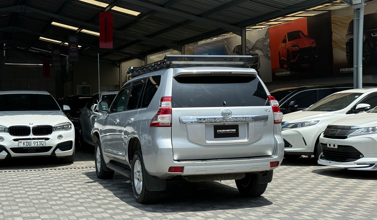 2015 Toyota Land Cruiser Prado TX image-5