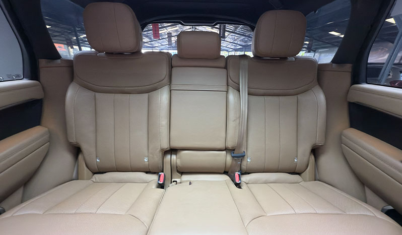 2023 Land Rover Range Rover Autobiography image-10