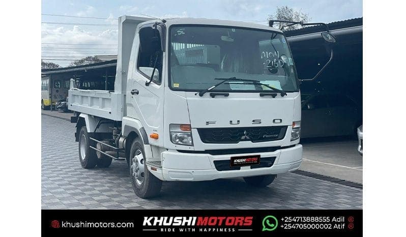 2015 Mitsubishi Fuso 4 Ton Dump image-1