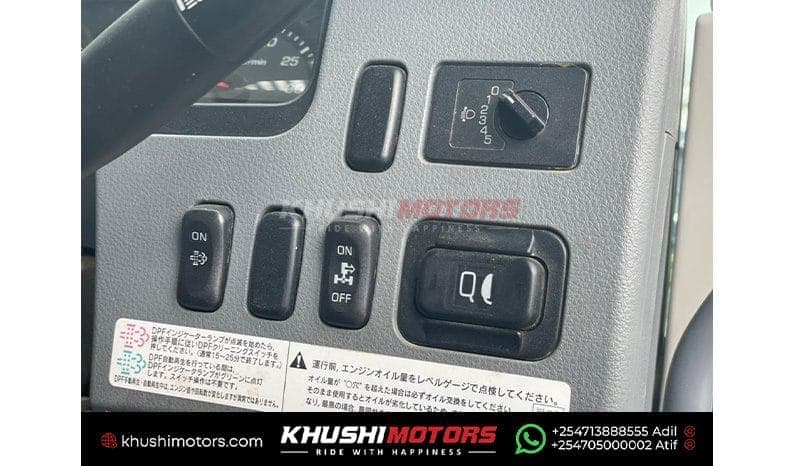 2015 Mitsubishi Fuso 4 Ton Dump image-6