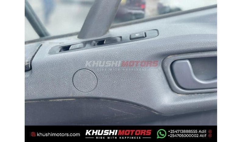 2015 Mitsubishi Fuso 4 Ton Dump image-8