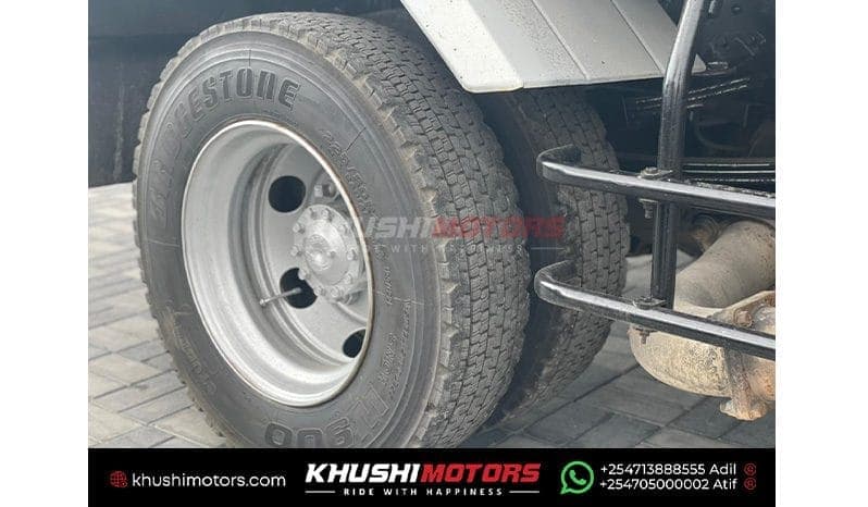 2015 Mitsubishi Fuso 4 Ton Dump image-10