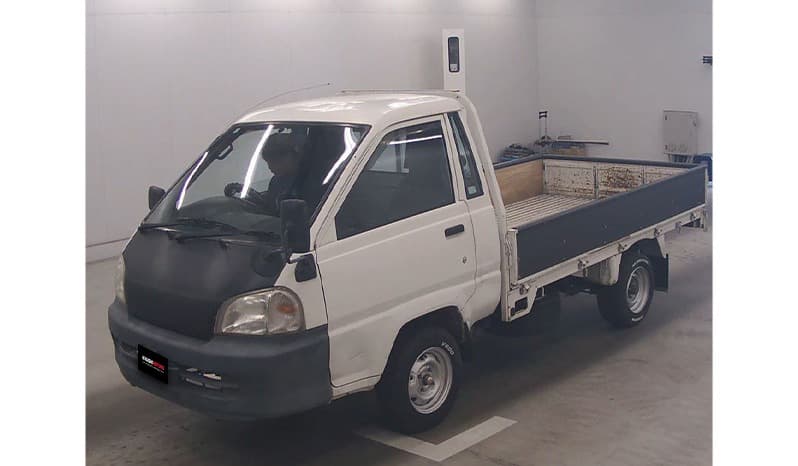 1999 Toyota Townace Truck image-4