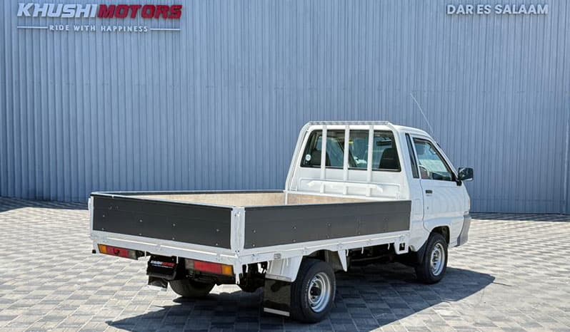 1999 Toyota Townace Truck image-10