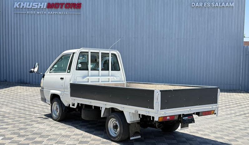 1999 Toyota Townace Truck image-12