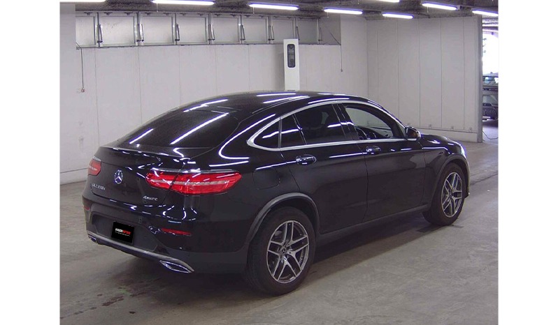 2018 Mercedes-Benz Glc220d image-3