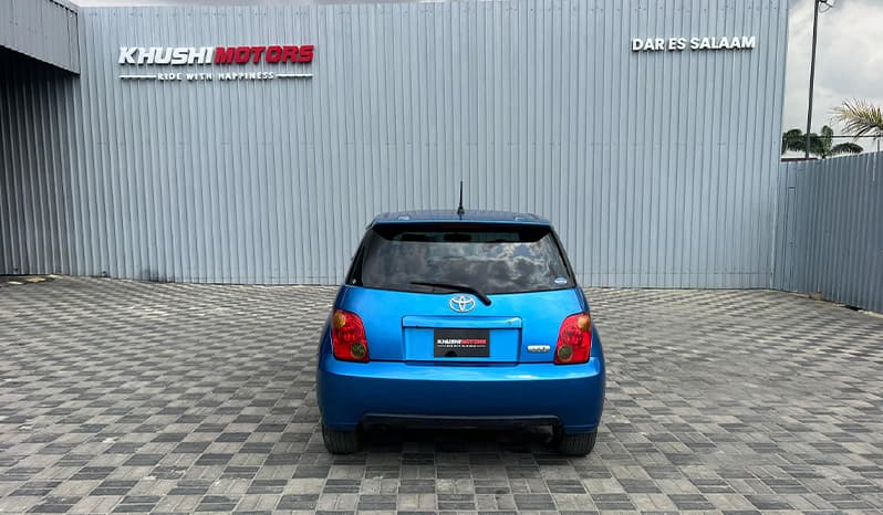 2002 Toyota IST image-5