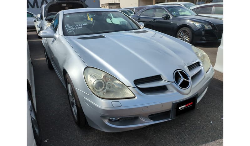 2015 Mercedes-Benz SLK350 image-2