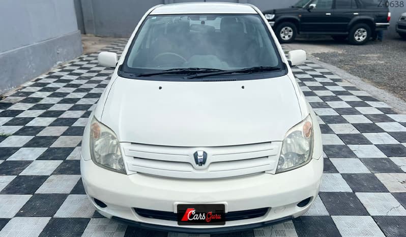 2002 Toyota IST image-6