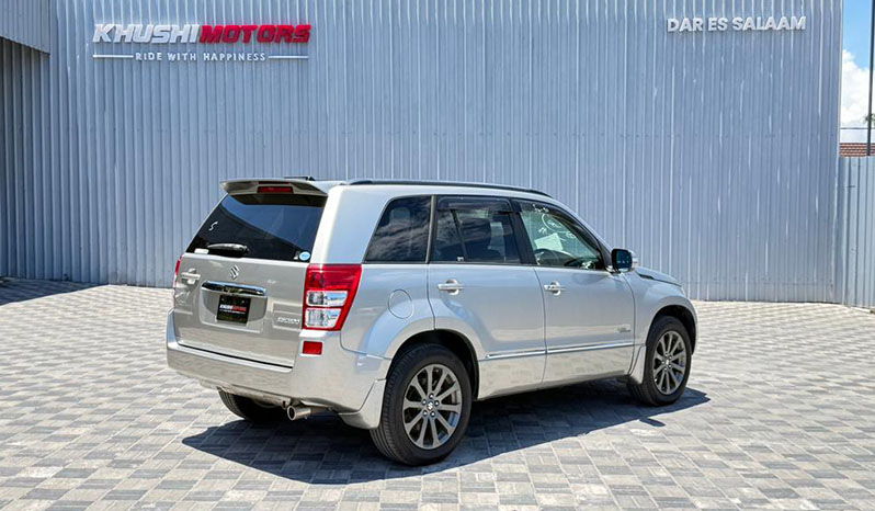 2015 Suzuki Escudo image-12