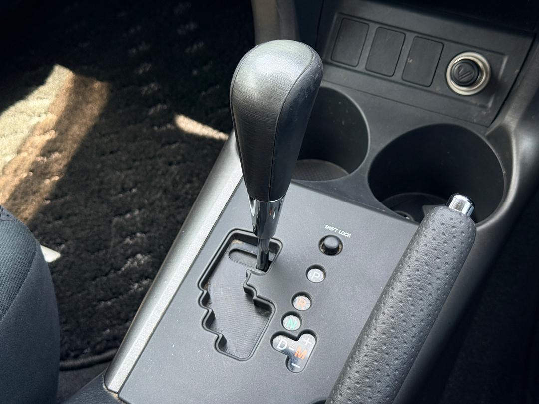 2011 Toyota Vanguard image-17