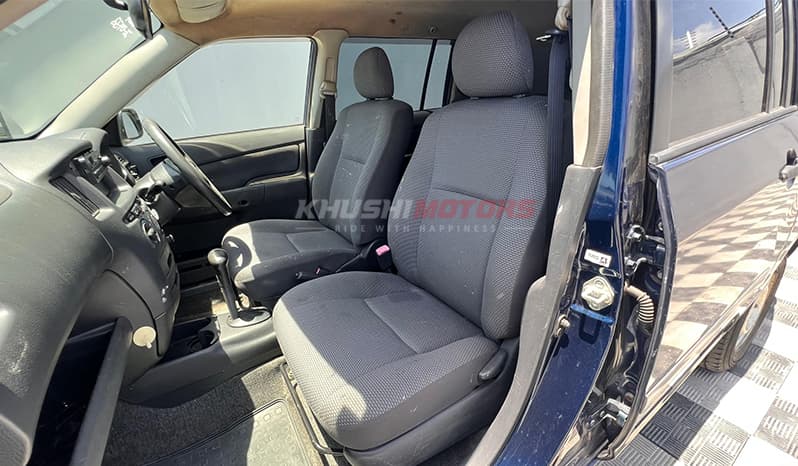 2004 Toyota Succeed Van image-20