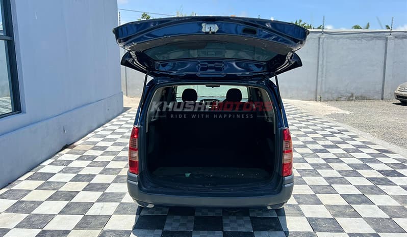 2004 Toyota Succeed Van image-25