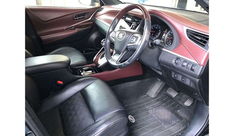 2016 Toyota Harrier image-3