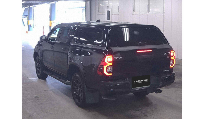 2022 Toyota Hilux image-4