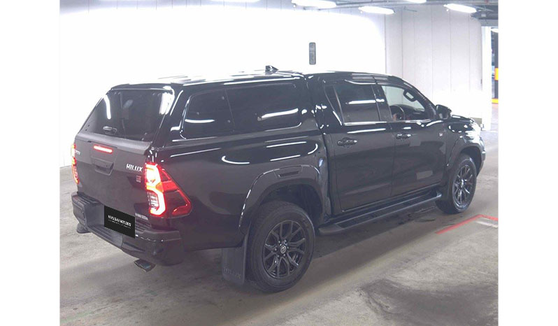 2022 Toyota Hilux image-6