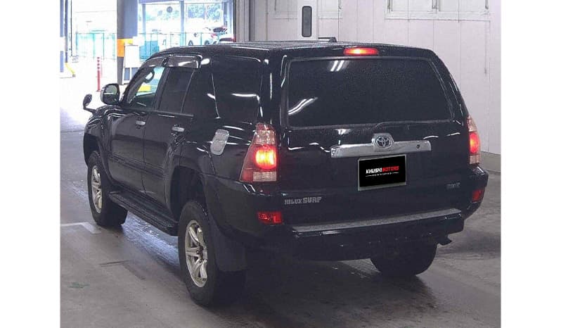 2002 Toyota Hilux Surf image-3
