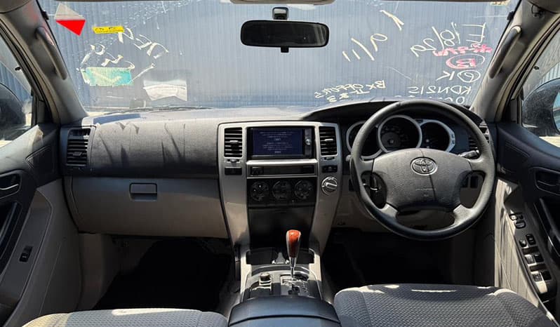 2002 Toyota Hilux Surf image-13