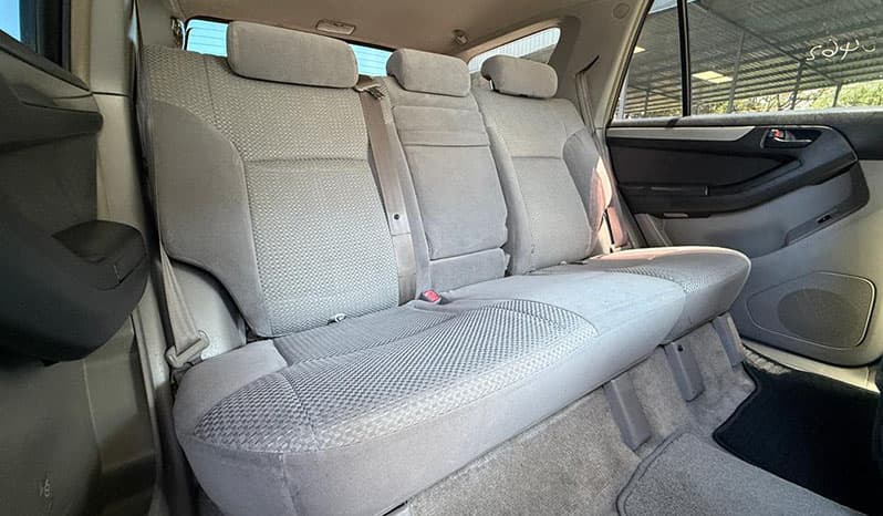 2002 Toyota Hilux Surf image-14